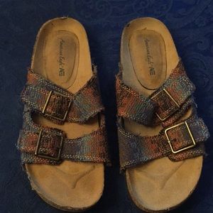 American Eagle sandals